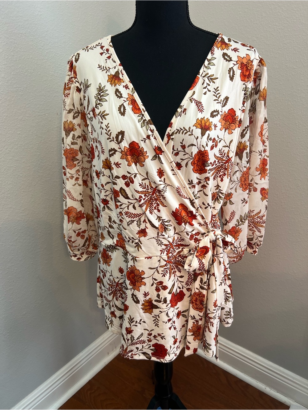 Perseption Cream Floral Faux Wrap Tie-Waist Blouse Size 2X